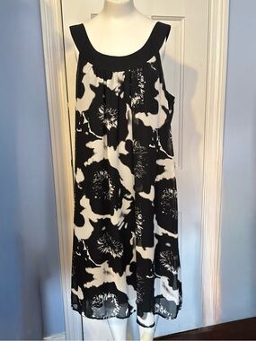 Jonathan Martin Black White Floral Abstract Midi Dress Womens Size 16 Artsy Chic